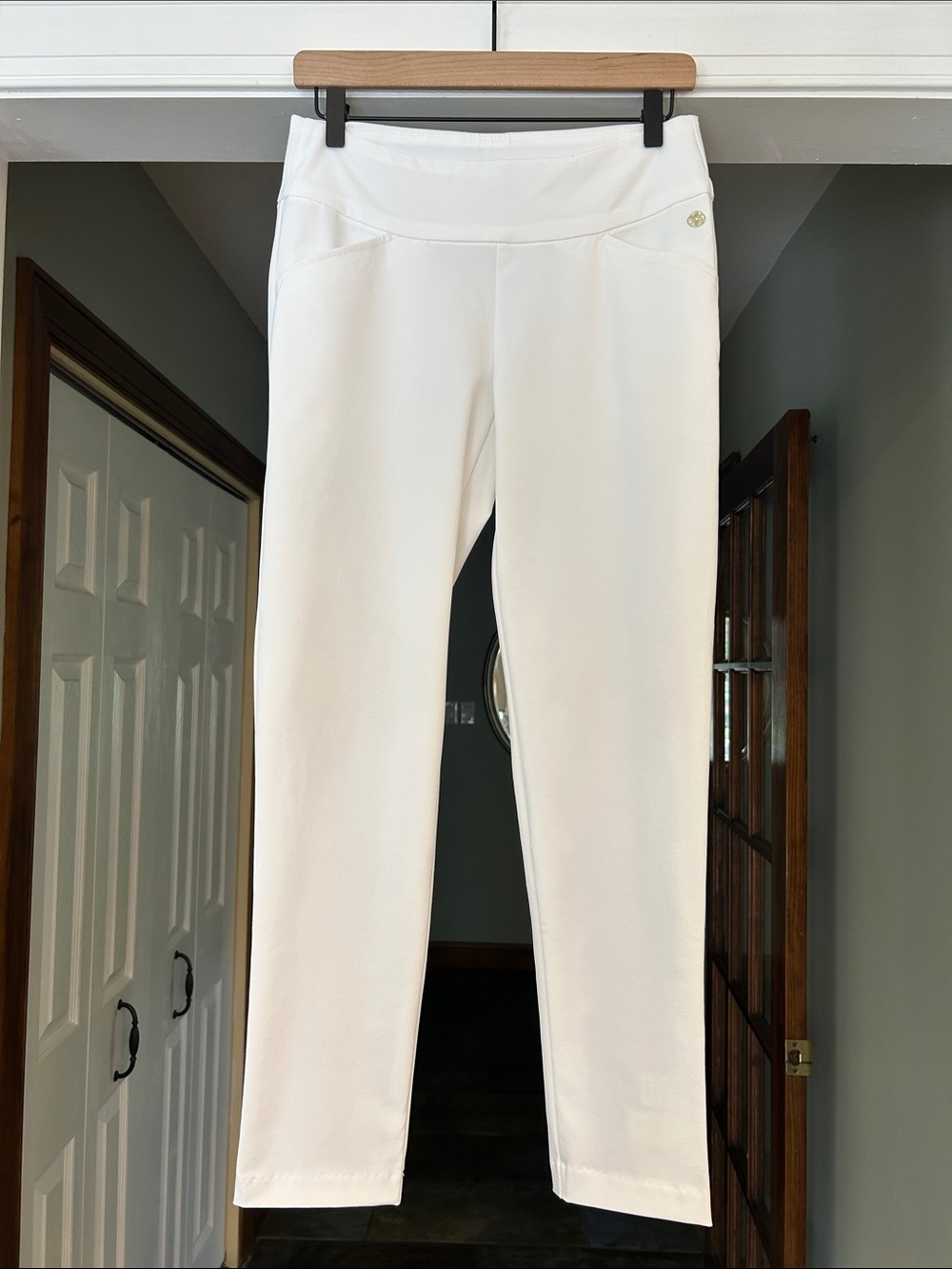 Lilly Pulitzer White Athletic Active Golf Pants Sz 4 28” Inseam